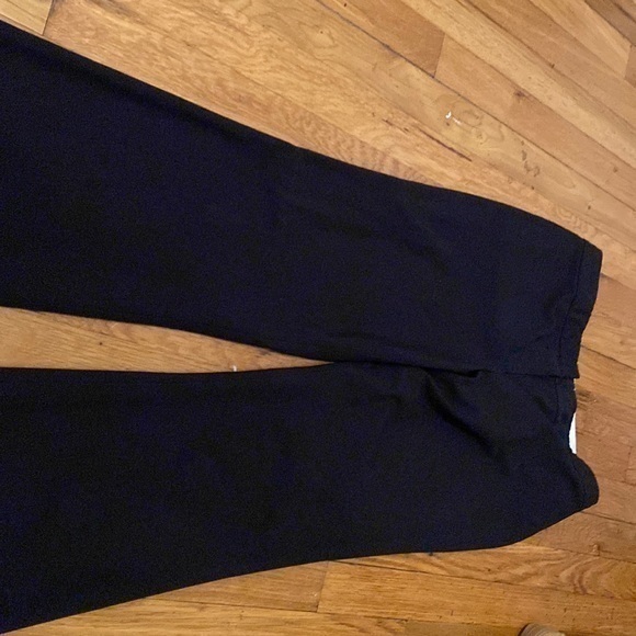 Elie Tahari Pants - Elie Tahari black dress pants one seam needs repair on bottom of pant leg size 8